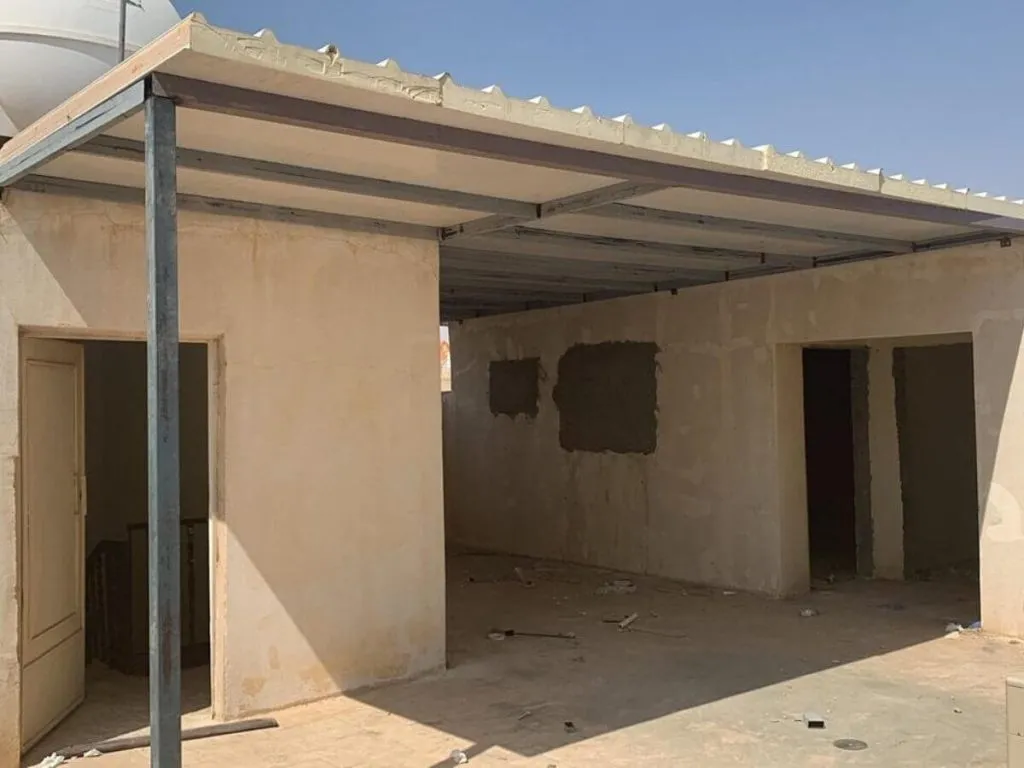 تركيب ملاحق سندويتش بانل حي القيروان والعليا بالرياض