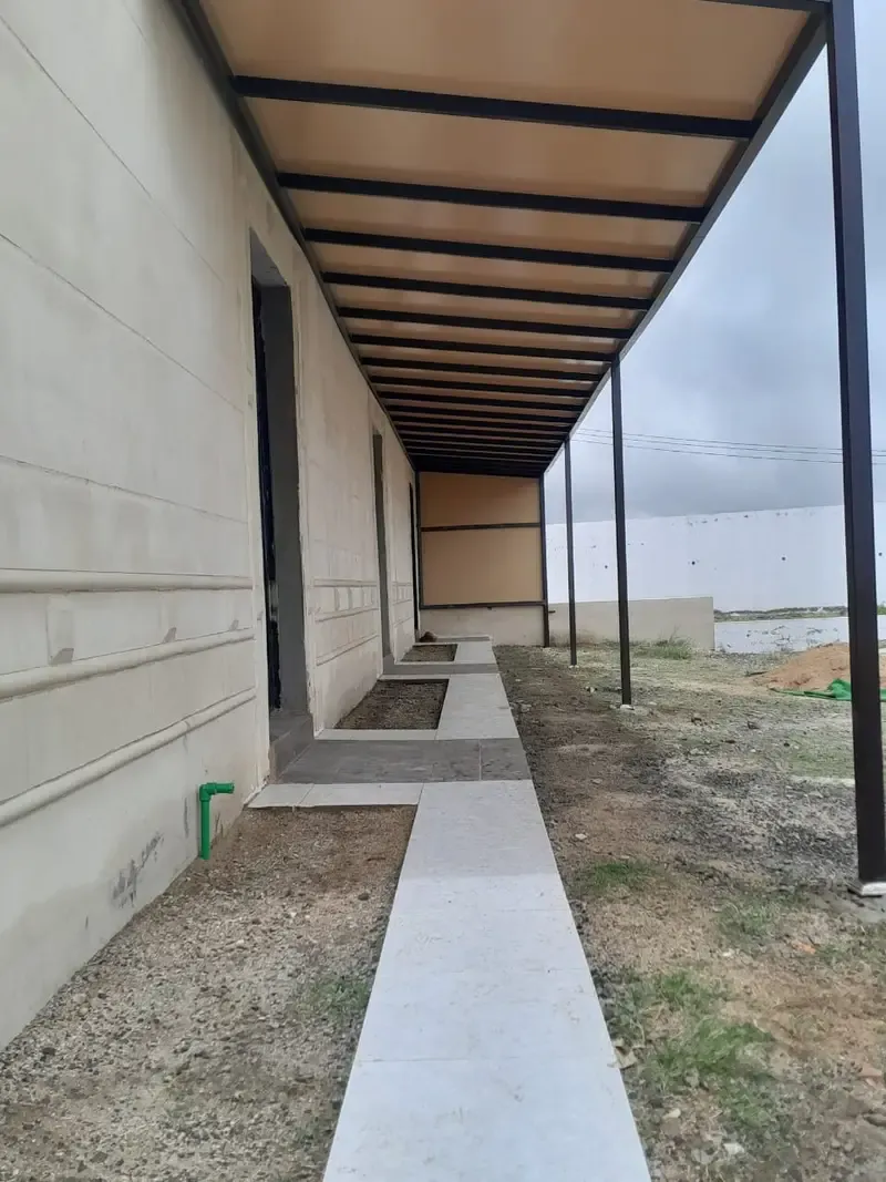 مظلات رخيصة في حي العارض بالرياض 