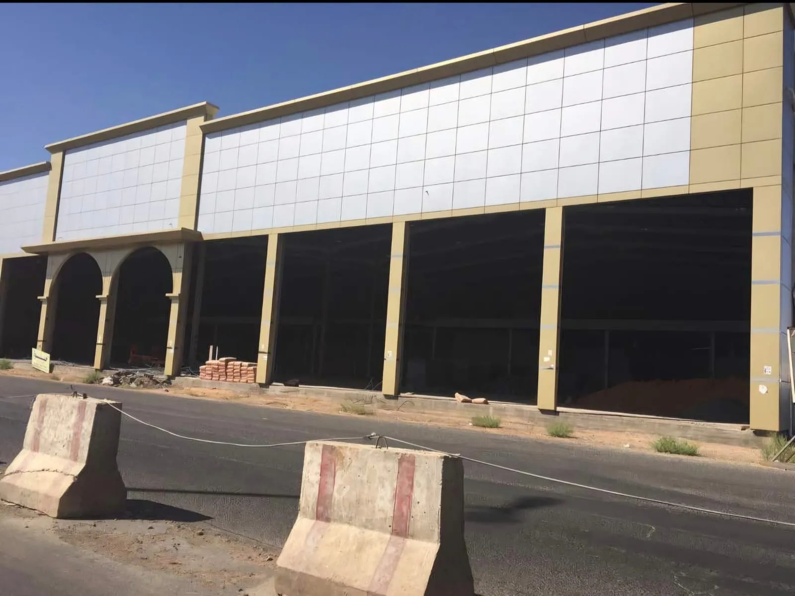 مقاول تركيب كلادينج في حي النرجس بالرياض