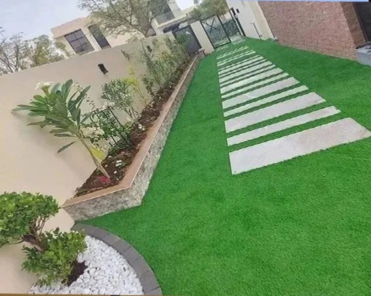 تنسيق الحدائق وتركيب عشب صناعي حي النرجس والياسمين