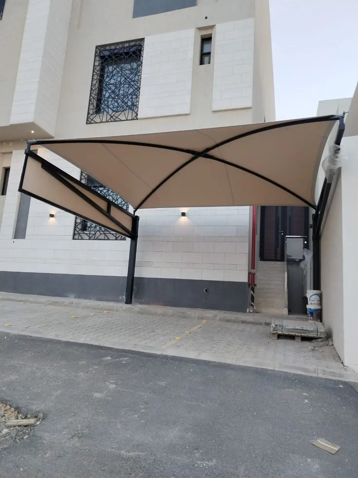 مظلات سيارات مقص ومداخل لمنازل حي النسيم بالرياض 