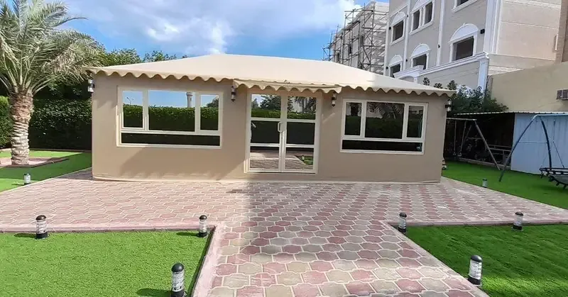 خيام وبيوت شعر ملكي بتصاميم عصرية حي الدرعية