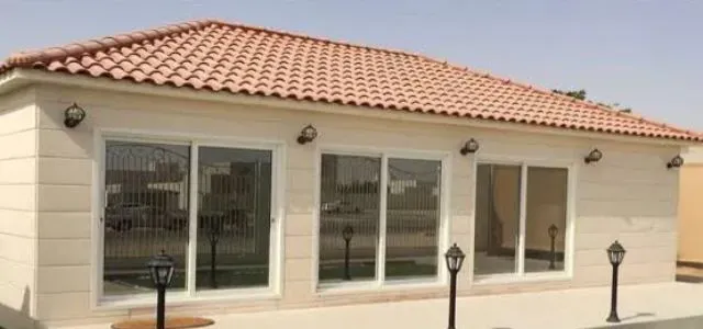 تركيب قرميد لأسطح للملاحق الخارجية حي المزاحمية 