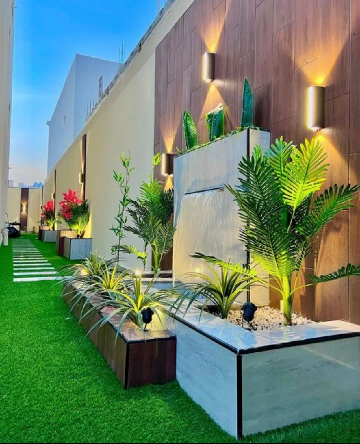 تصميم وتنسيق الحدائق وشلالات مائية في الرياض 