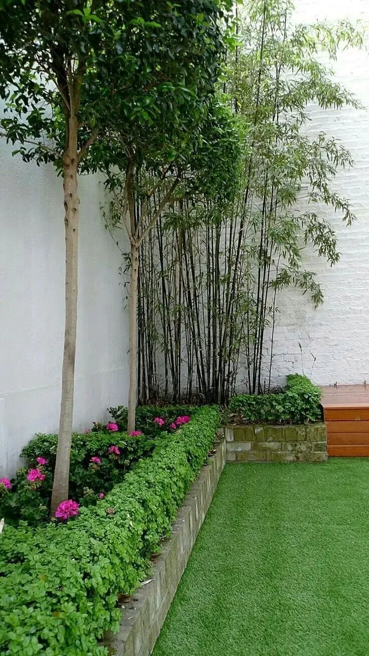 اجمل تركيب عشب صناعي لتنسيق حدائق الرياض 