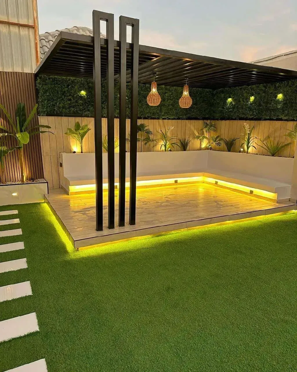 أحدث صيحات البرجولات والمظلات لعام 2026في الرياض