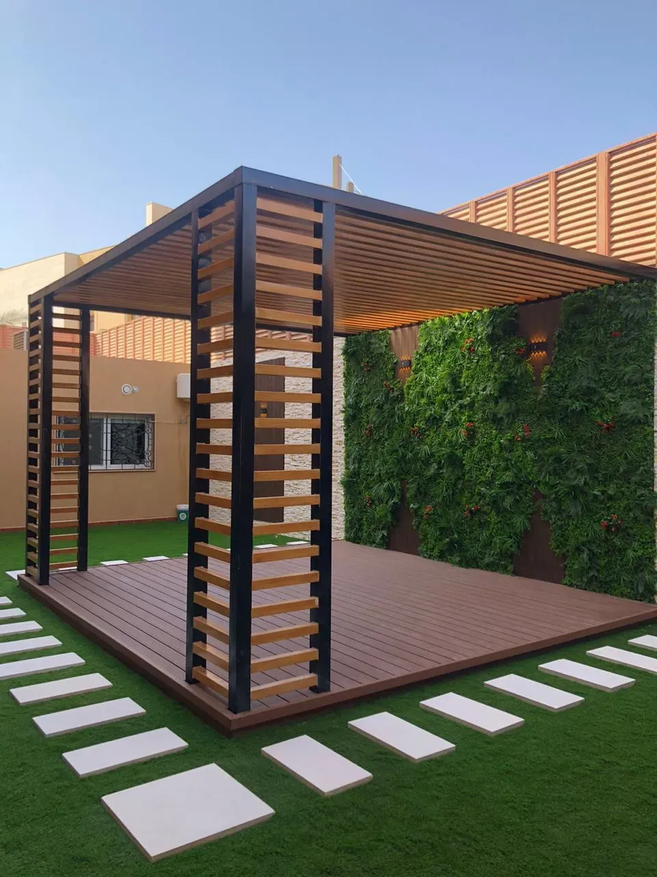 أحدث صيحات البرجولات والمظلات لعام 2026في الرياض