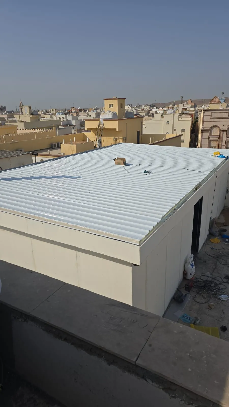 تصميم ملحق خارجي صغير في حي العارض بالرياض 