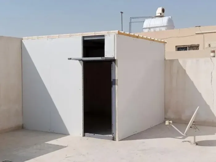 تصميم ملحق خارجي صغير في حي العارض بالرياض 