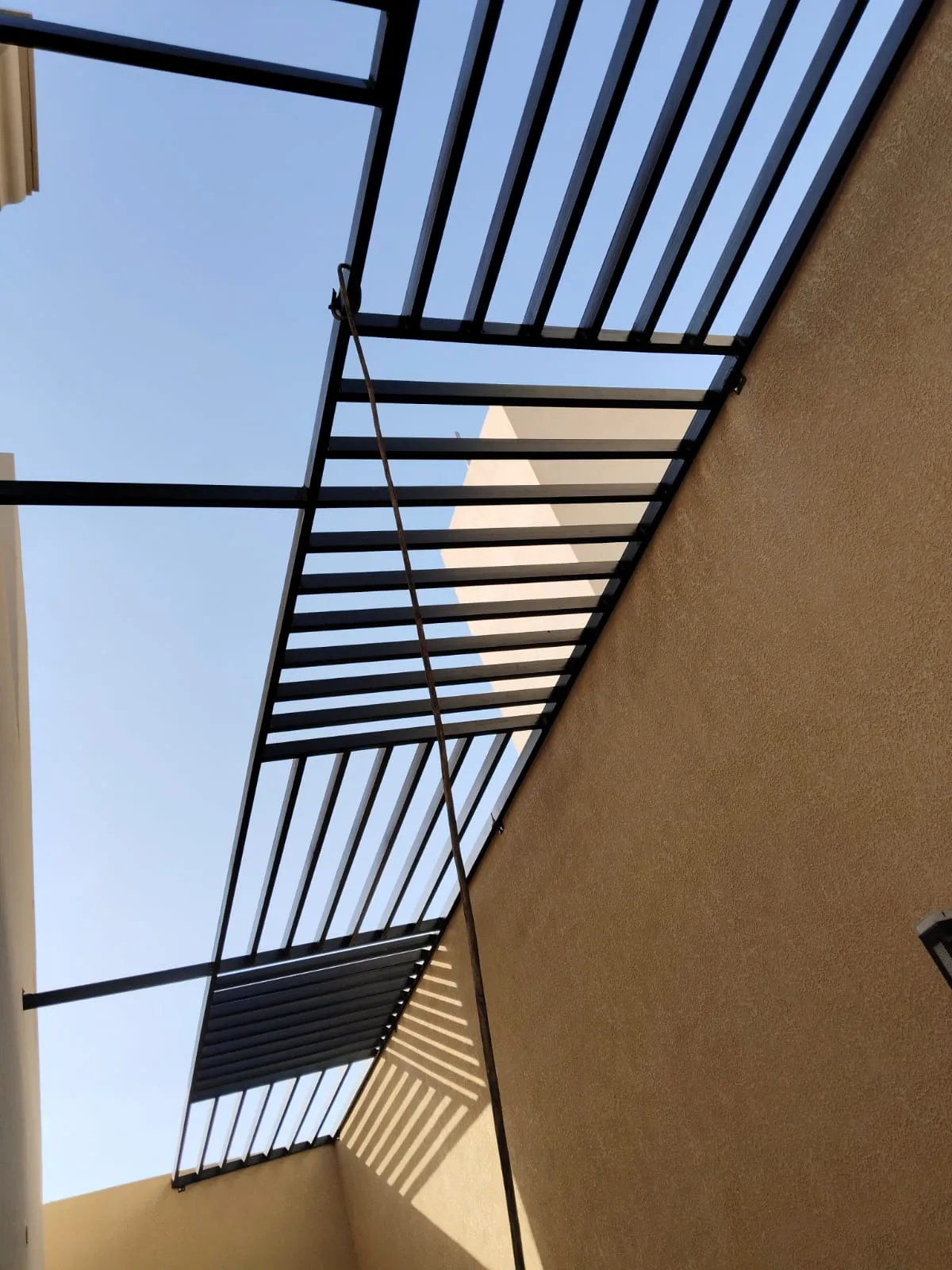 مظلات وسواتر الرياض حي الياسمين