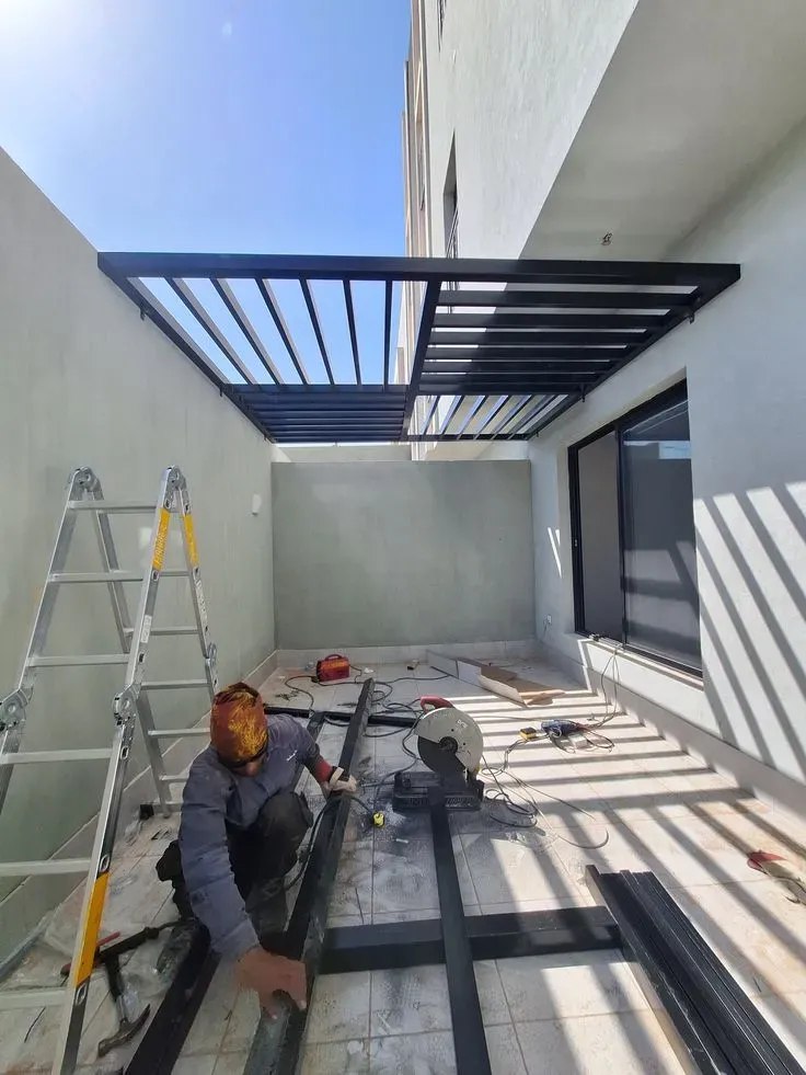 برجولات ديكور للمداخل في الرياض – تضيف ظلال أنيقة وبصمة فنية