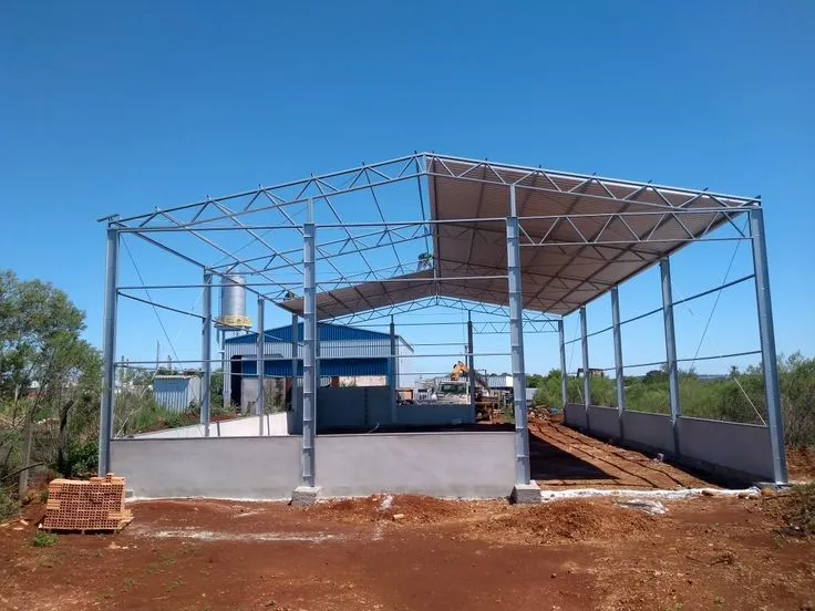 أسعار الهناجر والمستودعات الحديدية وسندوتش بانل حي الخليج 