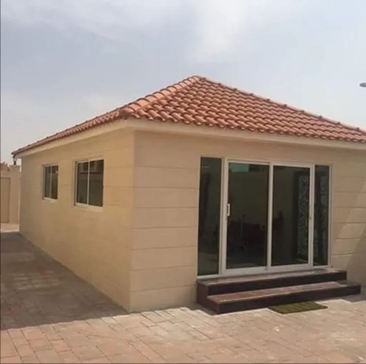 ملاحق ومجالس البناء الحديث ومجالس ملكيه حي العزيزية الرياض 