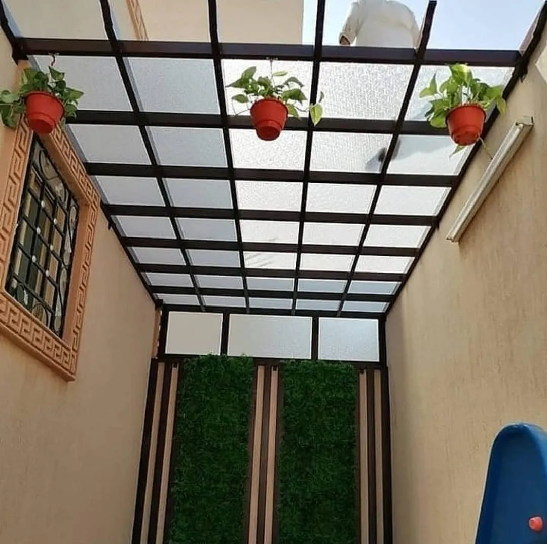 ملاحق ومجالس البناء الحديث ومجالس ملكيه حي العزيزية الرياض 