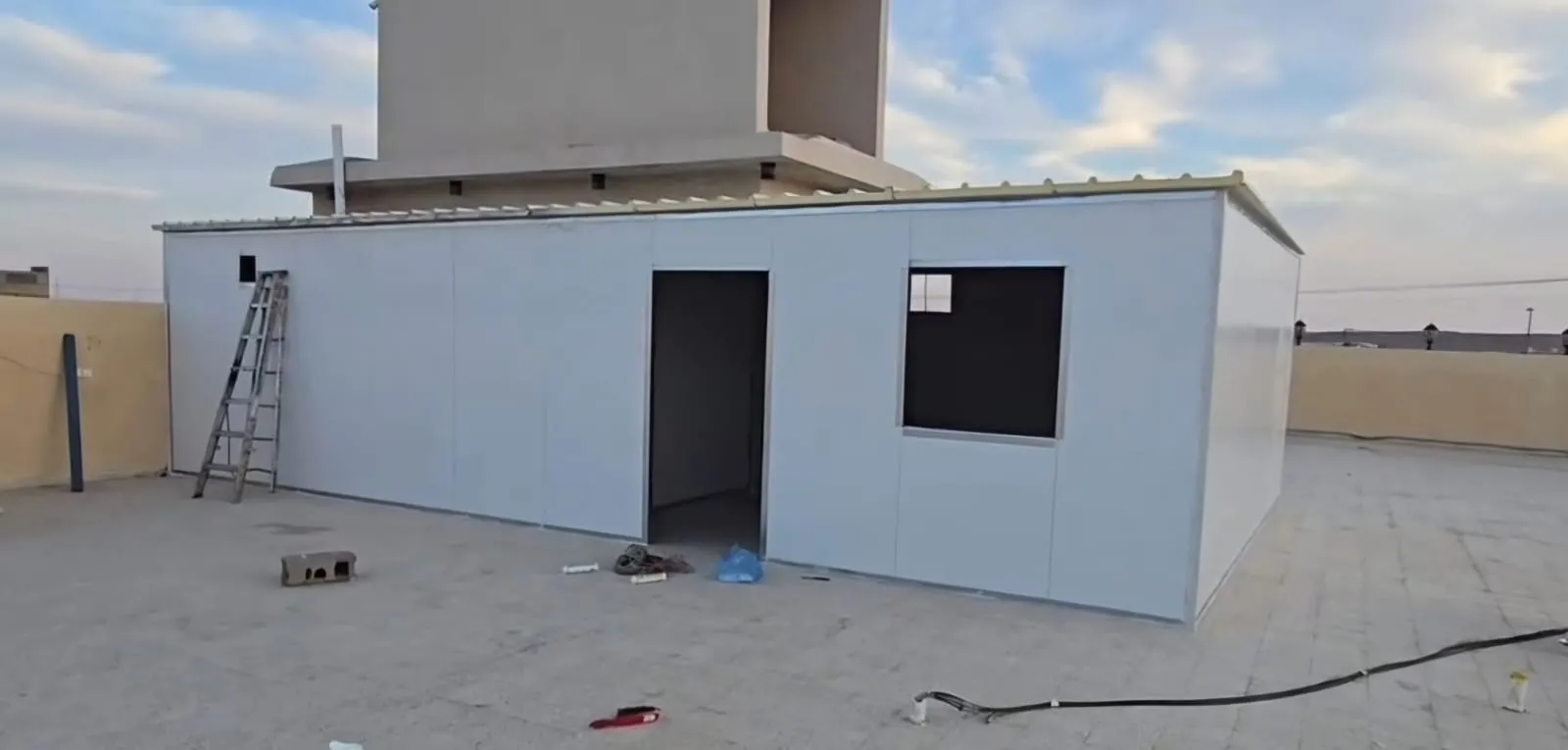 اقرب محل ساندوتش بانل متخصص في الخليج بشمال الرياض 