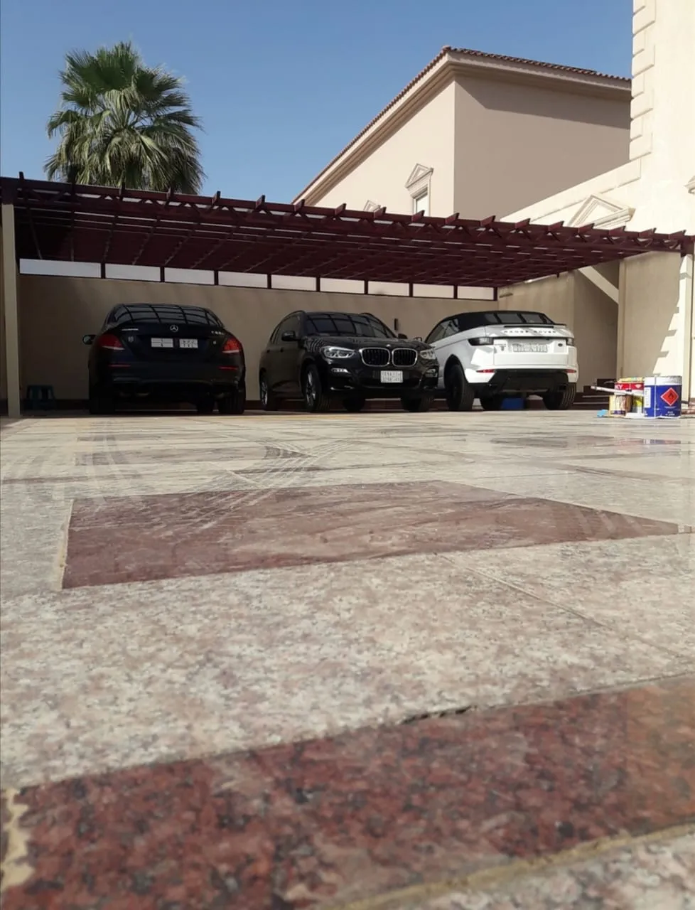 اقرب محل حداده تركيب المظلات وسواتر في حي النخيل والملز