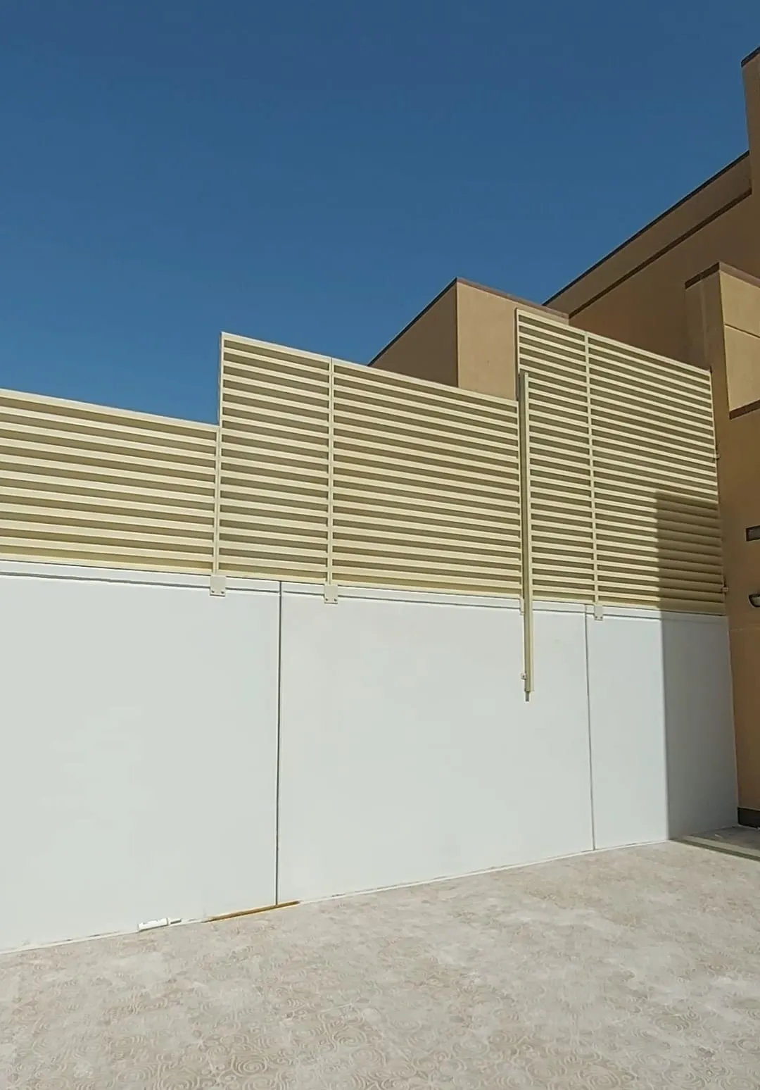 سواتر المنازل والفلل بحي النسيم انواع، الأسعار، وأحدث سواتر