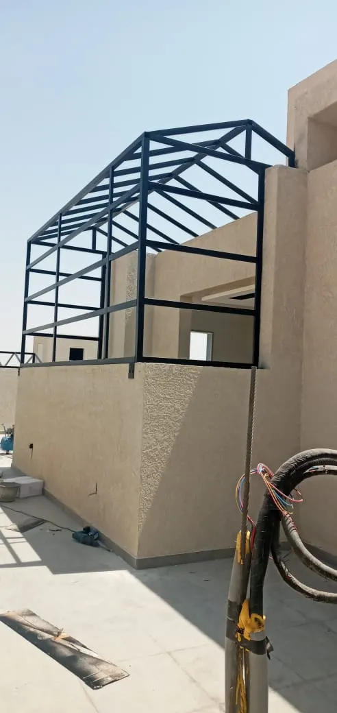 غرف إضافية خارجية وملاحق للاستراحة (أو للضيافة)في حي الحزم 