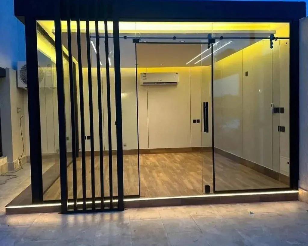 غرف إضافية خارجية وملاحق للاستراحة (أو للضيافة)في حي الحزم 