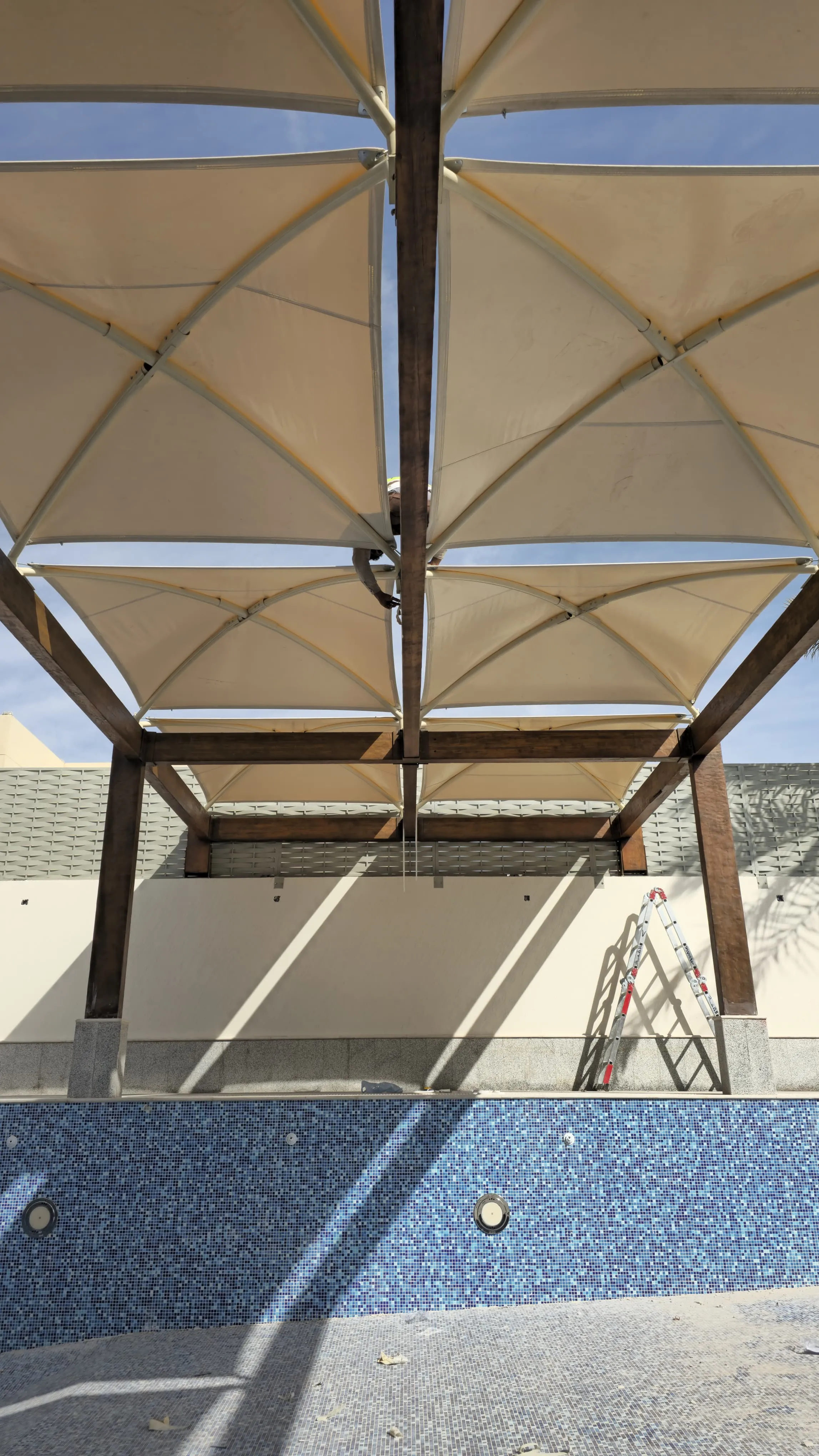 مظلات وسواتر في حي الشفاءلأحواش الفلل دليل الفخامة والحماية