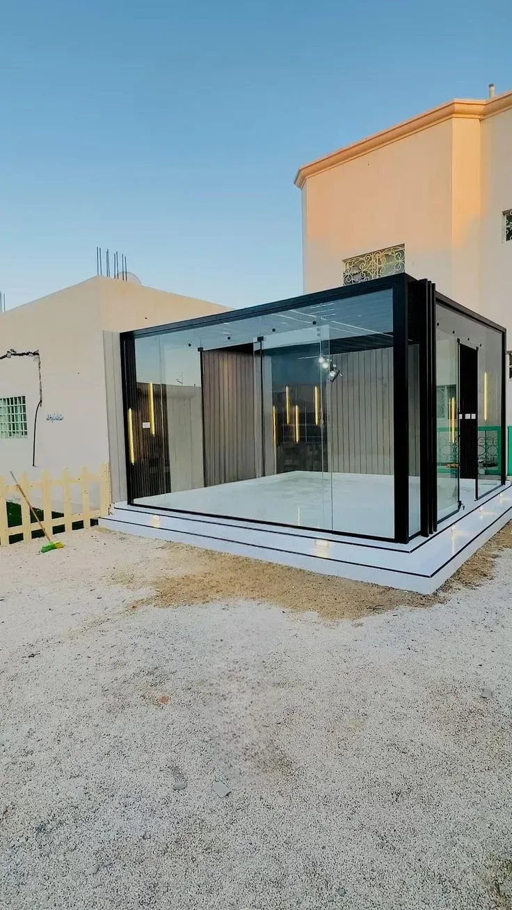 ارخص مقاول بناء مجلس خارجي في حي العارض لااحوش انيق زجاجي 