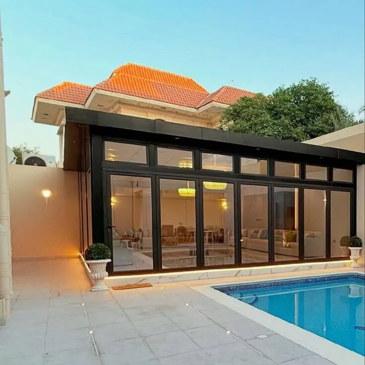 ملاحق خارجية| تركيب ملاحق ساندوتش بانل | ملاحق زجاجية فخمة 