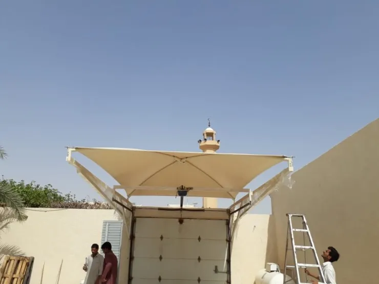 تركيب مظلات مداخل للمدارس والمنازل في حي الملز: حماية، فخامة