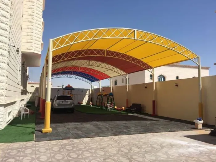 تركيب مظلات مداخل للمدارس والمنازل في حي الملز: حماية، فخامة