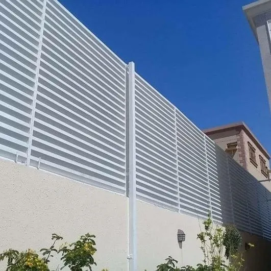 أنواع سواتر أحواش المنازل حي الروضة| دليل الأسعار والتركيب