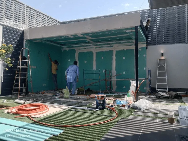 مقاول بناء ملاحق اسمنت بورد حي حطين لتصاميم مودرن 2026