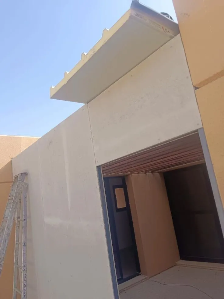 مقاول بناء ملاحق اسمنت بورد حي حطين لتصاميم مودرن 2026