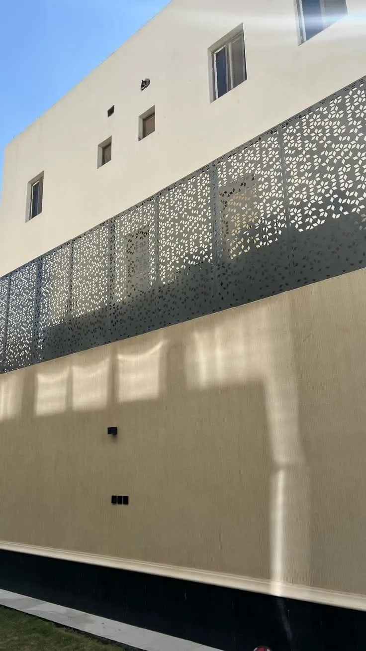 حداد مظلات وسواترفي شمال الرياض أفضل الأنواع وأحدث التصاميم 