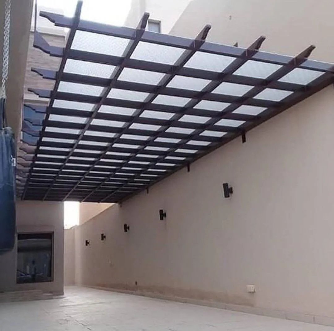 حداد مظلات وسواترفي شمال الرياض أفضل الأنواع وأحدث التصاميم 