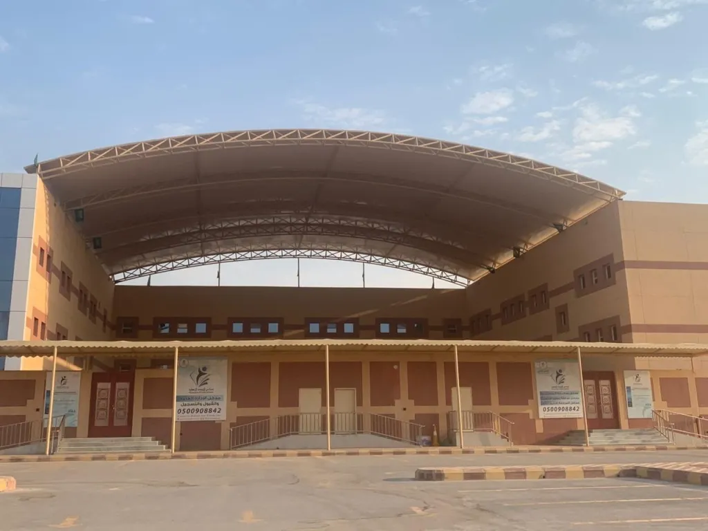 حداد مظلات وسواترفي شمال الرياض أفضل الأنواع وأحدث التصاميم 