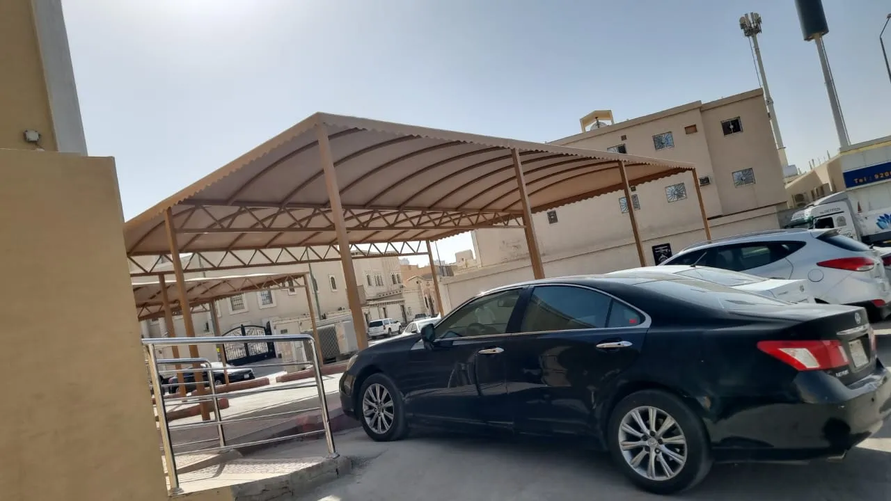 مظلات وسواترحي النخيل:الاختيار الأمثل لعام 2026 أنواع، أسعار