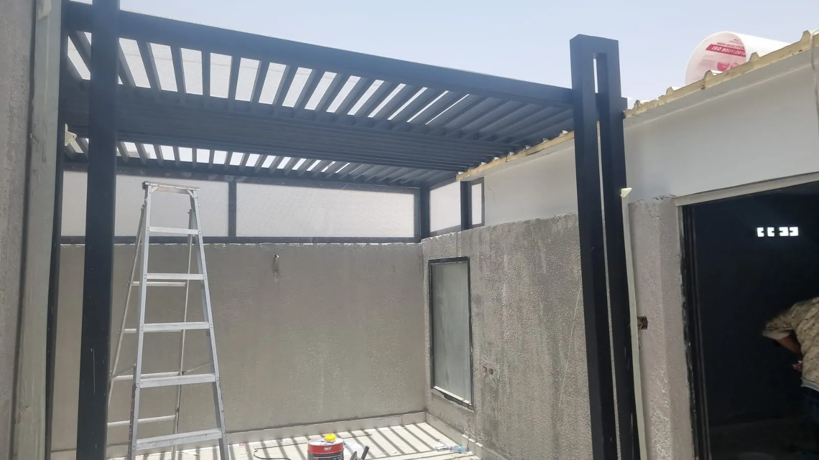 مظلات وسواترحي النخيل:الاختيار الأمثل لعام 2026 أنواع، أسعار