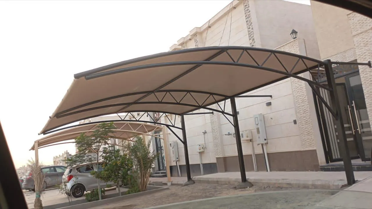 مظلات وسواترحي النخيل:الاختيار الأمثل لعام 2026 أنواع، أسعار