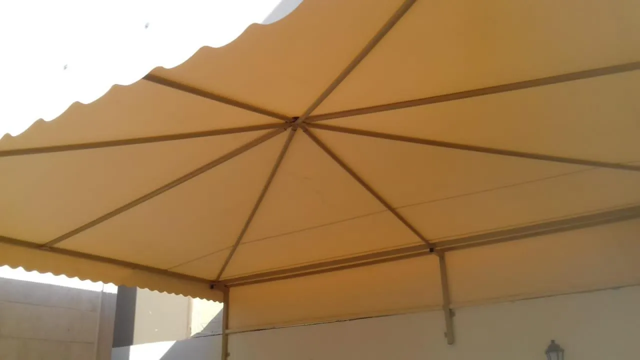 مظلات وسواترحي النخيل:الاختيار الأمثل لعام 2026 أنواع، أسعار