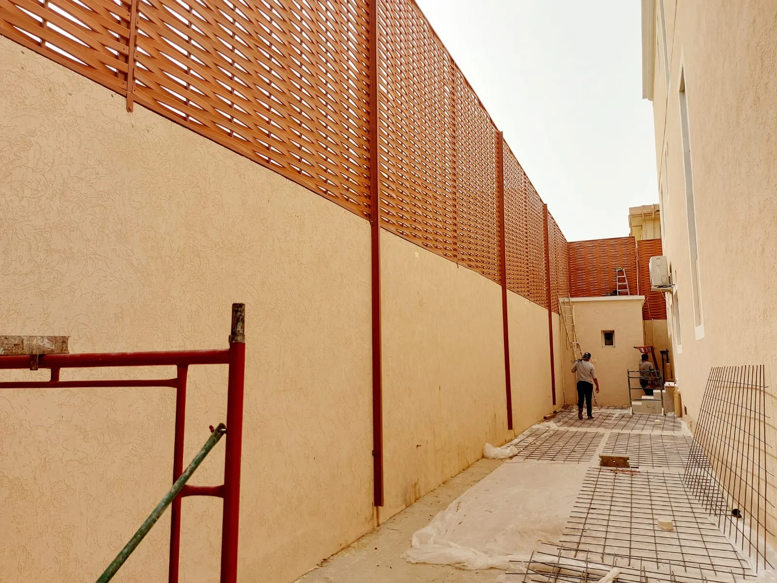 سواتر حديد في حي القيروان بأسعار مخفضه وبتصاميم حسب الطلب