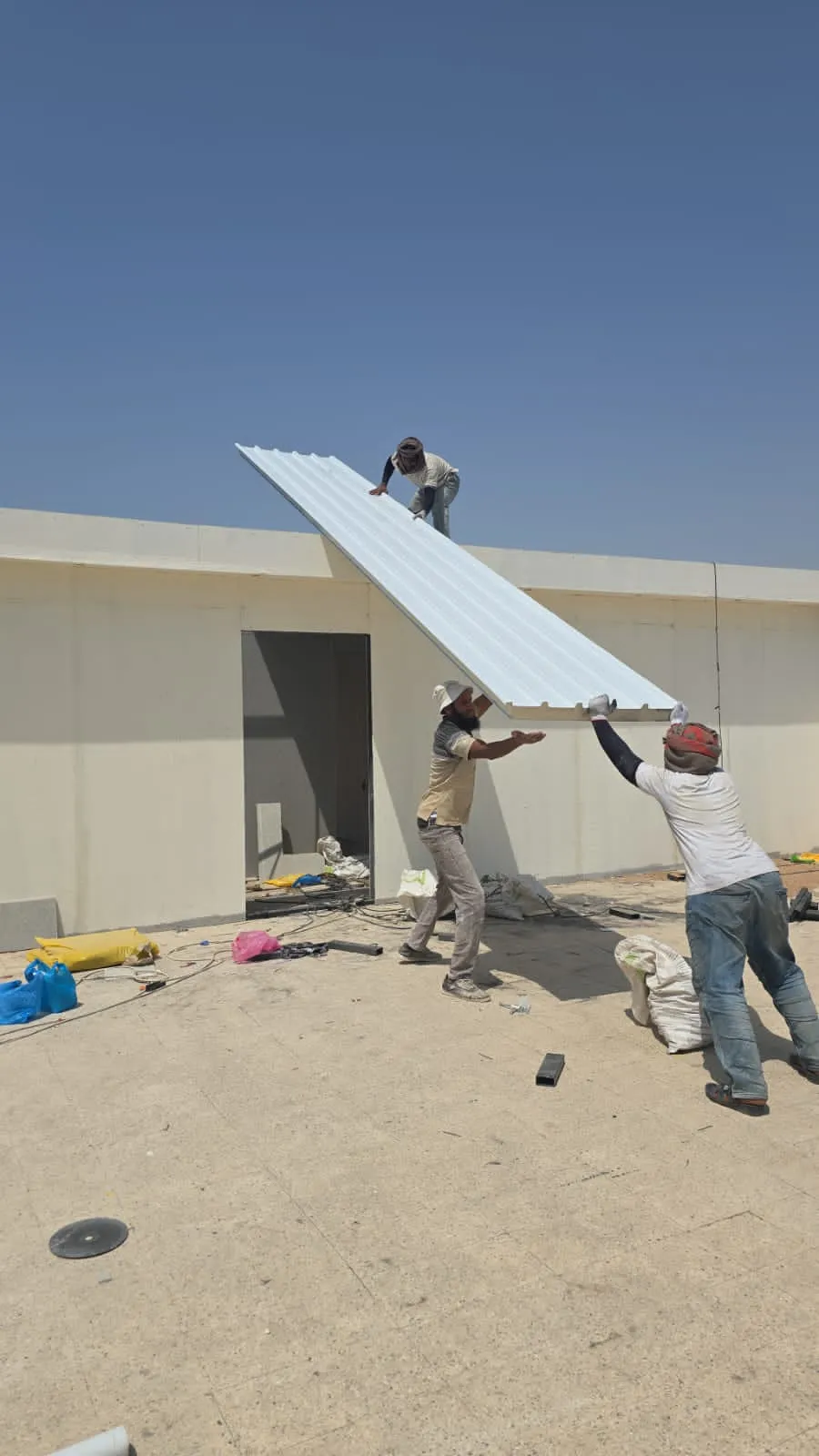 ملاحق ساندوتش بانل حي حطين الدليل الشامل للتكلفة، المميزات