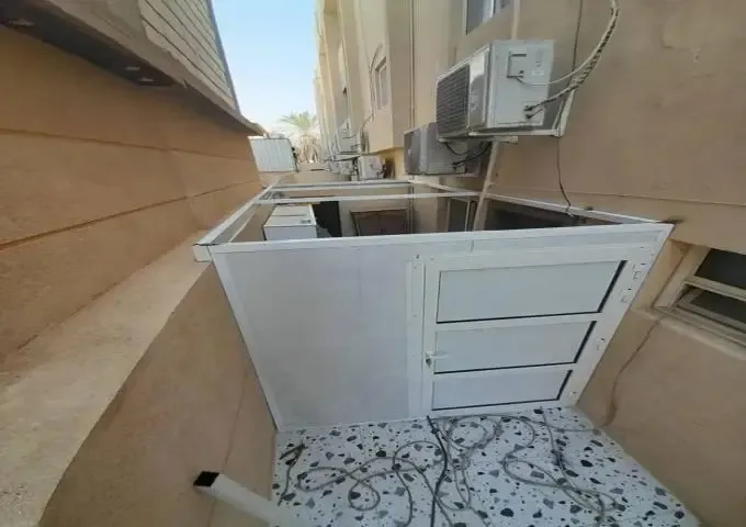 ملاحق ساندوتش بانل حي حطين الدليل الشامل للتكلفة، المميزات