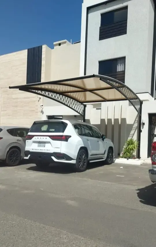 أنواع مظلات سيارات خارجية في حي الملز:لتركيب مظلات البوثلين 