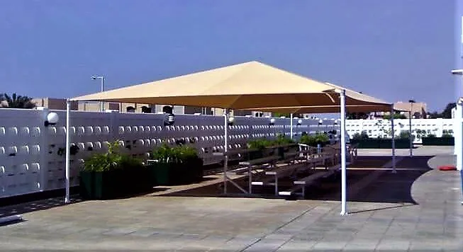 أفضل أنواع مظلات حدائق ومسابح بشمال الرياض:دليل شامل للأسعار